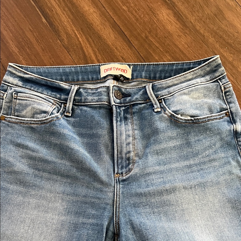DRIFTWOOD Light Blue Flare Jeans with Cream Floral Embroidery - Picture 5 of 5